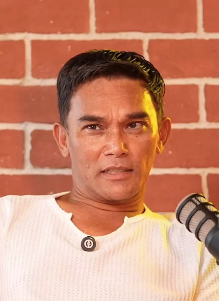 “Saya Cemburu Tengok Orang Masih Ada Ayah…” – Azhan Rani Dedah Kesedihan Syawal Tanpa Bapa